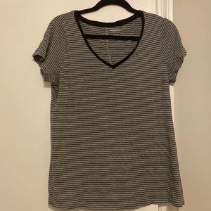 V-neck t-shirt!